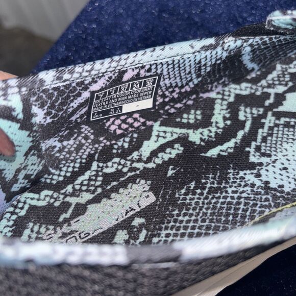 Sketcher’s Go Walk Goga Mat Slip On Size 7 EUC - Picture 6 of 8